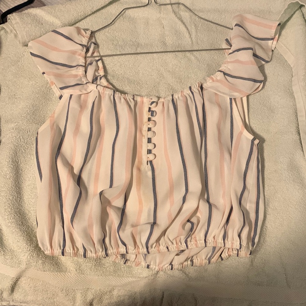 Active USA women blouse. Size:Large. (3 for $10 DEAL)